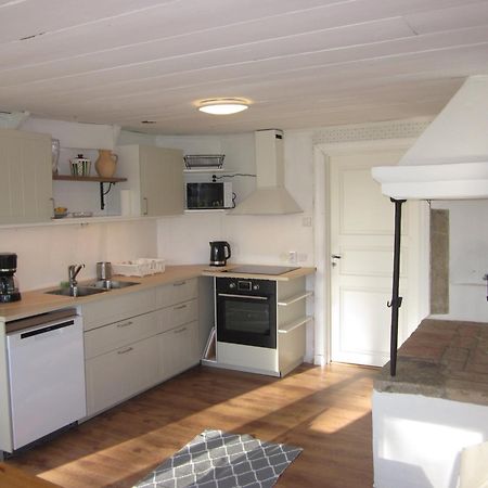 Huldas Gard Villa Med Sjaelvhushall Kumla  ภายนอก รูปภาพ