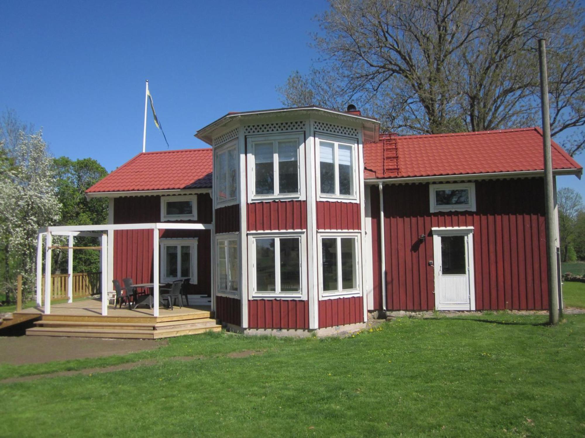 Huldas Gard Villa Med Sjaelvhushall Kumla  ภายนอก รูปภาพ